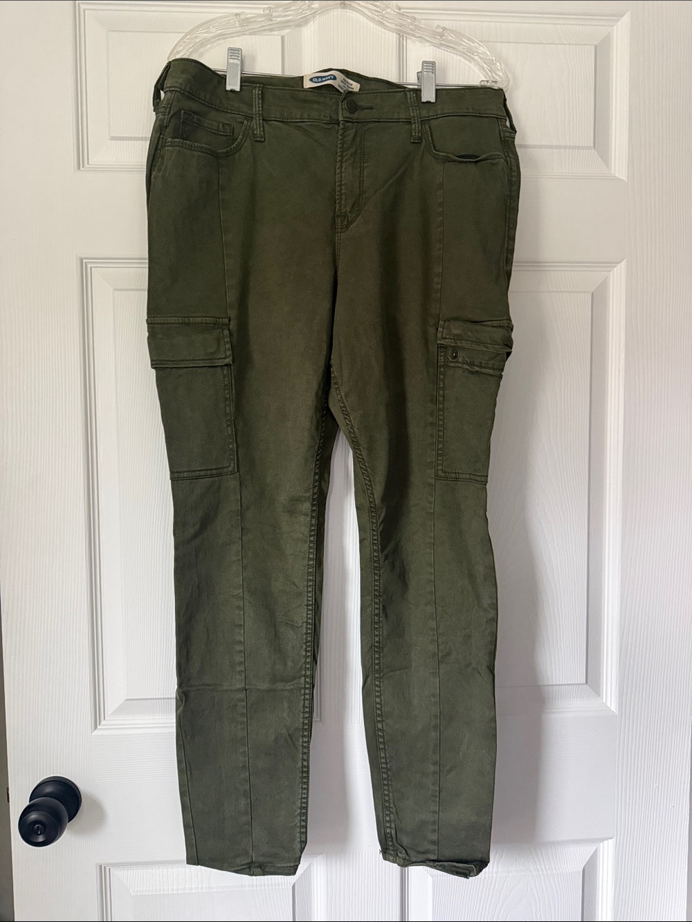 Old Navy Olive Green Rockstar High Rise Super Skinny Cargo Pants